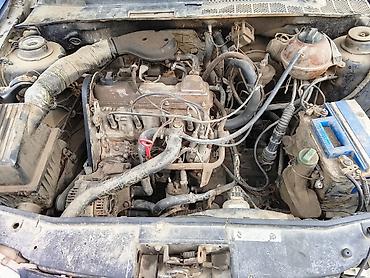 Volkswagen Passat: 1995 г., 1.8 л, Механика, Бензин, Универсал