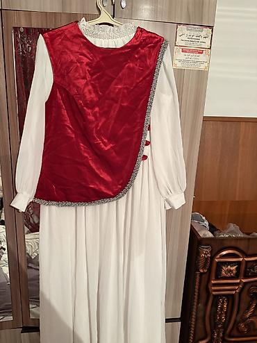 Вечерние платья: 1)Красное шикарное платье Турция размер 50-52 (46) 2000сом 2)Шикарное — 9