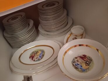 itmiş eşyalar: Boşqablar