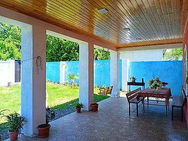 Günlük kirayə evlər: 100 kv. m, 2 otaqlı — 6