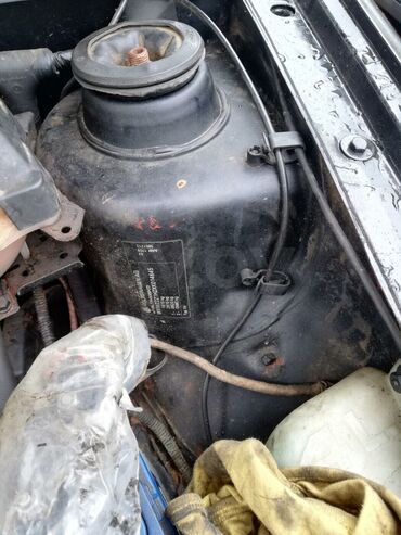 Volkswagen: Volkswagen Golf: 1998 г., 1.8 л, Механика, Бензин, Универсал — 8