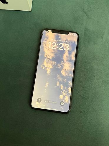apple earpods: IPhone Xs Max, 256 GB, Space Gray, Face ID, Simsiz şarj — 3