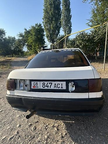 Транспорт: Audi 80: 1990 г., 1.8 л, Механика, Бензин, Седан — 2