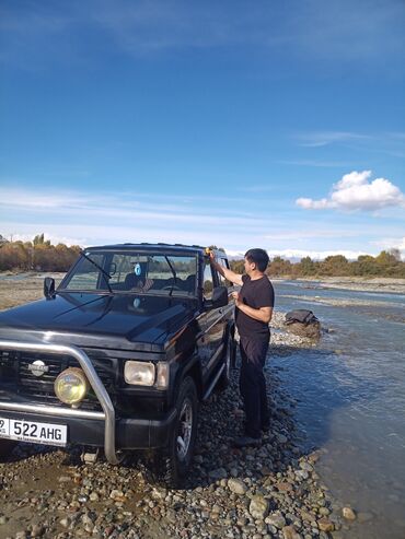 прицеп бензавоз: Nissan Patrol: 1993 г., 2.8 л, Механика, Дизель, Внедорожник