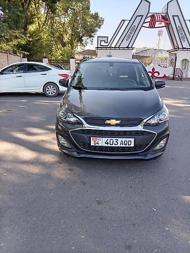 сут машине: Chevrolet Spark: 2019 г., 1 л, Автомат, Бензин, Хетчбек — 3