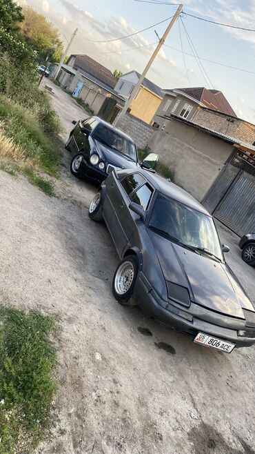 мазда f 323: Mazda 323: 1990 г., 1.6 л, Механика, Бензин, Универсал