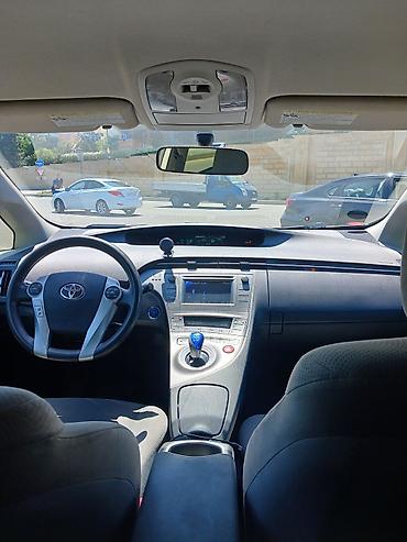 omid su nasosu: Toyota Prius: 1.8 l | 2012 il Hetçbek — 4
