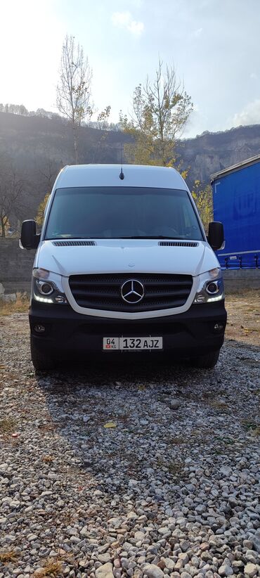 как можно купить машину в рассрочку: Легкий грузовик, Mercedes-Benz, Б/у