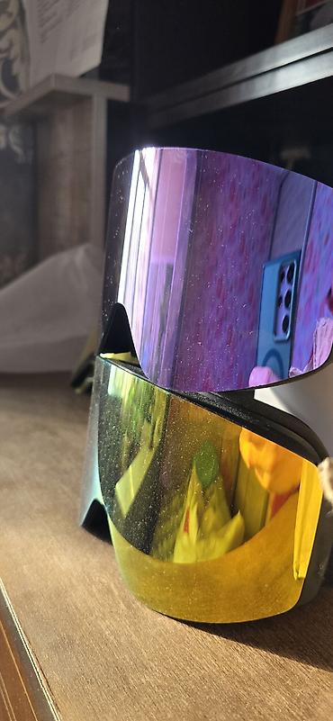 Лыжные ботинки: Лыжные шлемы. очки. перчатки. балаклавы. бафы. термоноски. итд — 17