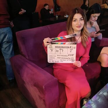 Satış məsləhətçiləri: Madel İş axtariram Mağazada paltar reklami ederem canlı acib Boy 168 — 3