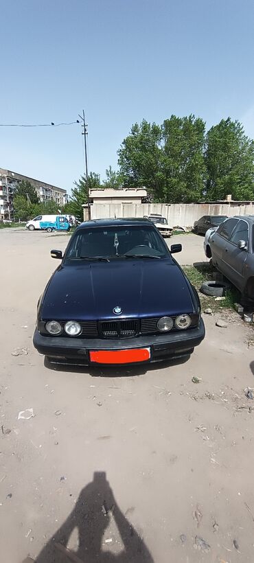 bmw первой серии: BMW 5 series: 1992 г., 2.5 л, Механика, Бензин, Седан