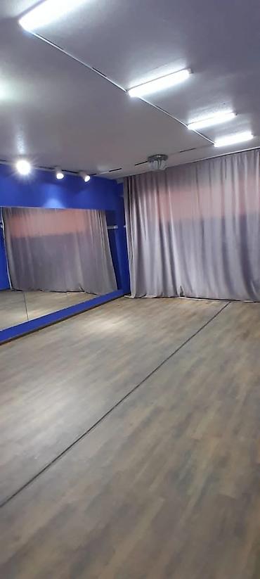 Аренда офисов: Аренда офисов, 100 м², В жилом комплексе, С отдельной кухней, С отдельным входом, С отдельным сан узлом — 6