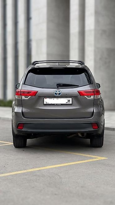 Toyota: Toyota Highlander: 2019 г., 3.5 л, Автомат, Гибрид, Внедорожник — 2