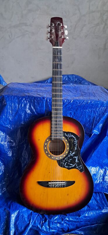 gitara jolana tornado: Классические гитары
