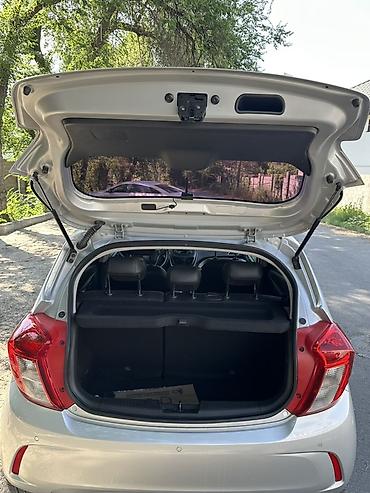 chevrolet spark 2018 lt: Chevrolet Spark: 2019 г., 1 л, Автомат, Бензин, Хэтчбэк — 4