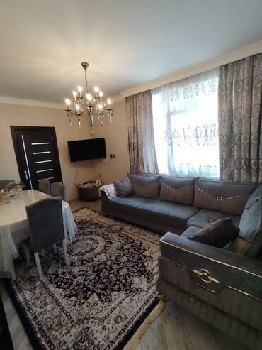 купить дом в гяндже бина аз: Bakı, Bakıxanov qəs., 1 otaqlı, Köhnə tikili, m. Neftçilər, 40 kv. m
