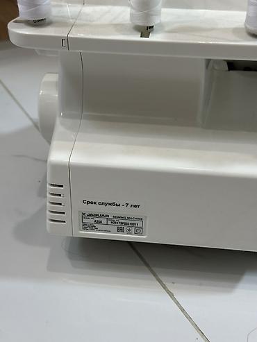 jack a4f: Швейная машина Janome, Электромеханическая, Полуавтомат — 5