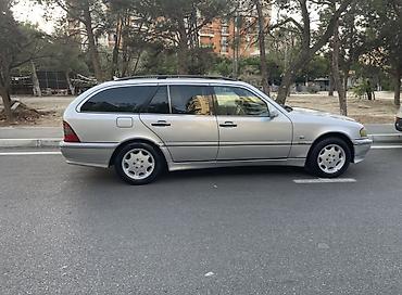 mersedes benz c: Mercedes-Benz C-Class: 1.8 l | 1998 il Universal — 4