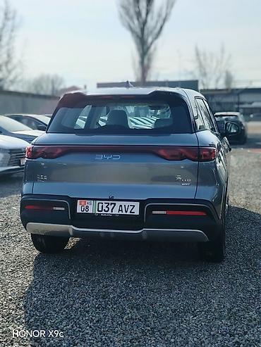 BYD: BYD Yuan Up: 2025 г., Электромобиль, Кроссовер — 5