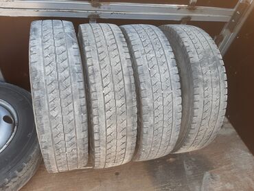 Шины: Шины 205 / 80 / R 17.5, Б/у, Комплект, Грузовики/Автобусы, Япония, Bridgestone