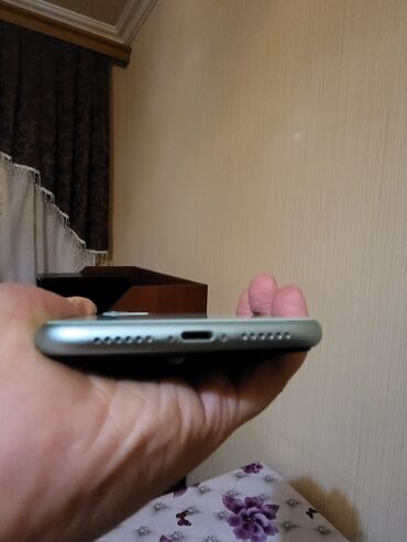 Apple iPhone: IPhone 11, 64 GB, Yaşıl, Face ID — 9