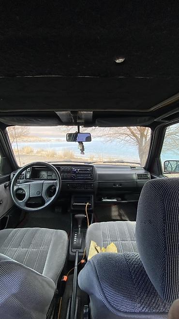 Volkswagen: Volkswagen Jetta: 1991 г., 1.8 л, Автомат, Бензин, Седан — 6