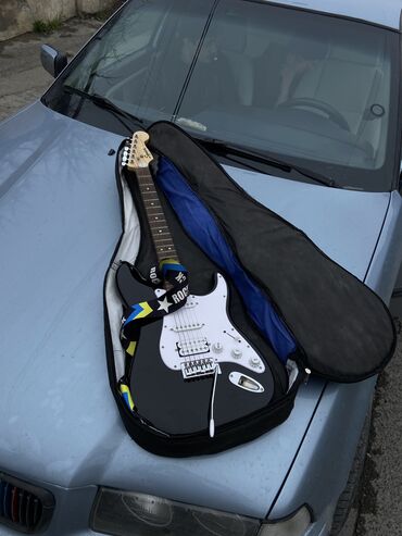 Musiqi alətləri: Elektron gitara, Fender, 6 sim, İşlənmiş, Ünvandan götürmə