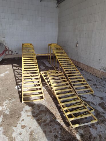 Другое автосервисное оборудование: Продается Эстакада мобильный сборный. Днище мойка. отличный вариант — 7