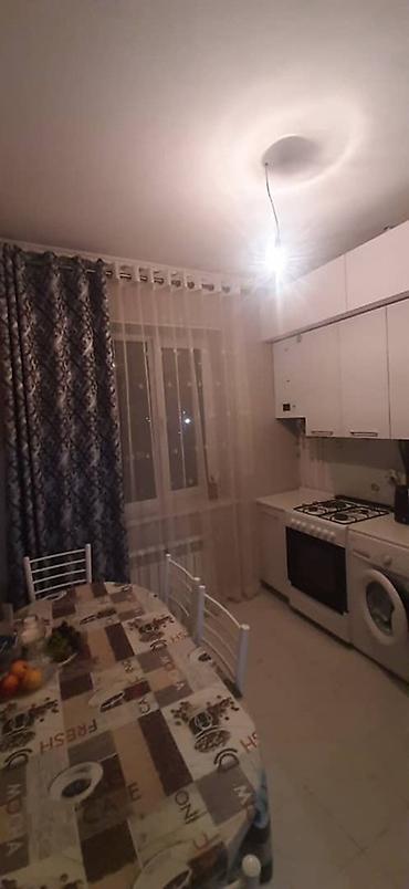 1: 1 комната, 30 м², 3 этаж — 4