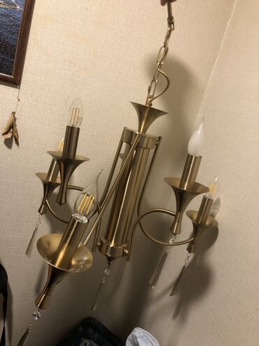 Güzgülər: Çılçıraq, 6 lampa