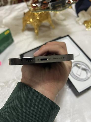 sumsung a32: IPhone 13 Pro Max графитовый цвет. Комплектация на фото: фирменная — 8