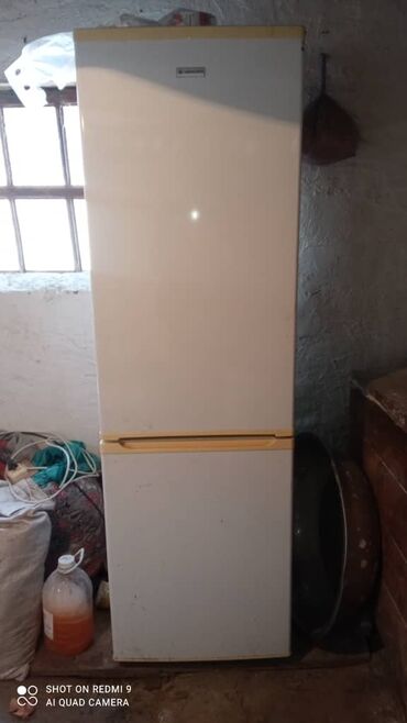 диспенсер для воды с холодильником: Холодильник Atlant, Б/у, Двухкамерный