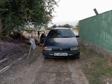 volkswagen jetta: Volkswagen Passat: 1991 г., 1.8 л, Механика, Бензин, Универсал