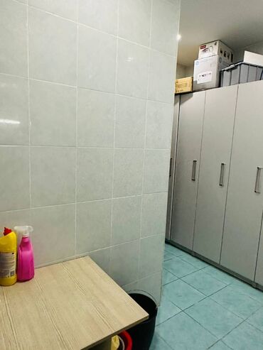 Kommersiya daşınmaz əmlakının satışı: Xətai rayonu Xətai metro yaxınlığında 120 kv təmirli obyekt satılir — 11