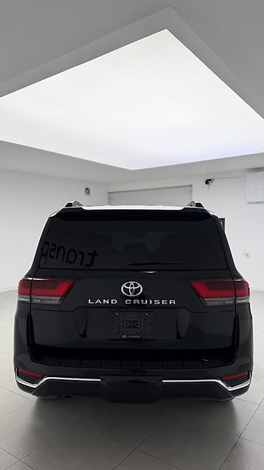 cruser 80: Toyota Land Cruiser: 2022 г., 3.5 л, Автомат, Внедорожник — 6