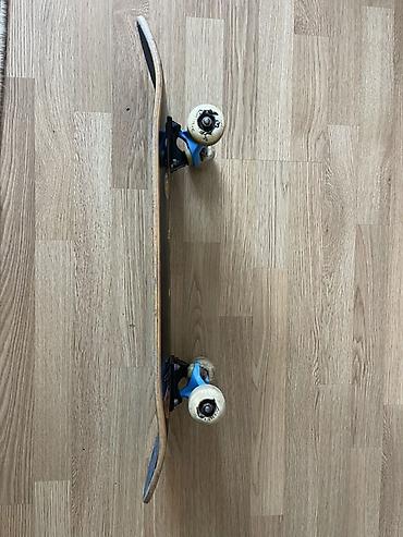 camadan tekerli: Skateboard – komplekt - Gövdə: Qara rəngli, üzərində “MINI-LOGO” — 5