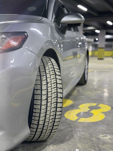 Toyota: Toyota Camry: 2018 г., 2.5 л, Автомат, Бензин — 2