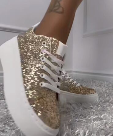 Women's Sneakers and athletic shoes: 38 — 2