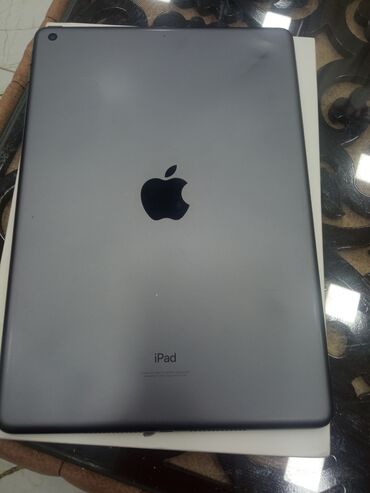 kondisoner ev: Apple tərəfindən istehsal olunan iPad, müasir və yığcam dizayna