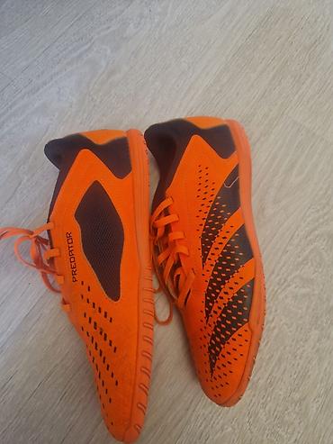 adidas velo: Original Adidas predator.41 razmer.Cəmi 3 dəfə geyinilib və yeni — 4