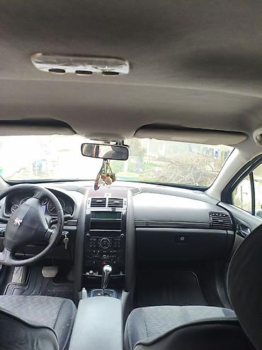 pejo 407: Peugeot 407 sedan – qara rəng, avtomatik transmissiya. Xarici: - Qara — 2