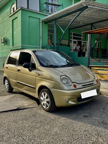 матиз тюнинг обвес: Золотистый хэтчбек Daewoo Matiz с четырьмя дверями и компактными