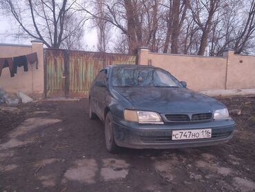 авто присеп: Toyota Carina E: 1997 г., 2 л, Механика, Бензин, Седан