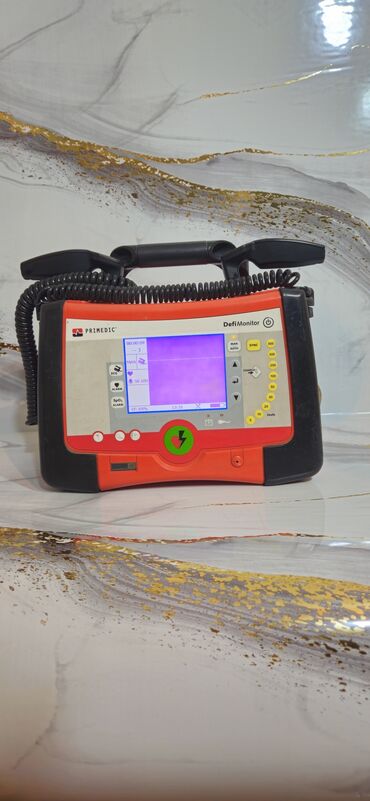 Нитриловые перчатки: Primedic DefiMonitor defibrilyator-monitor - Peşəkar defibrilyator və