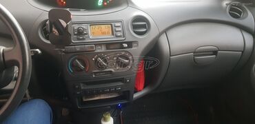 Toyota: Toyota Yaris: 1.3 l. | 2004 έ. Χάτσμπακ — 10