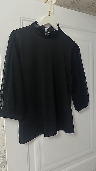 Пальто: Одежда, покупала в Дубаи/Италии, размер s/m до 44, новое и б/у.Фото и at lalafo.kg — 64 Пальто: Одежда, покупала в Дубаи/Италии, размер s/m до 44, новое и б/у.Фото и — 64