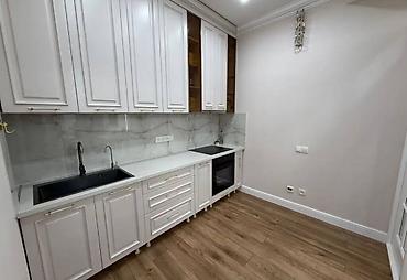 3 комнаты, 98 м², Асанбай мкр Элитка, 2 этаж, Евроремонт