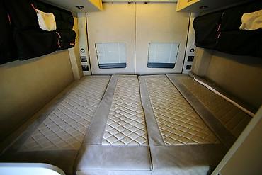 Автобусы и маршрутки: Автобус, Mercedes-Benz, 2021 г., 3 л — 9