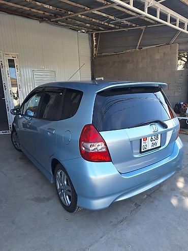 honda strim: Honda Jazz: 2007 г., 1.4 л, Механика, Хэтчбэк — 7