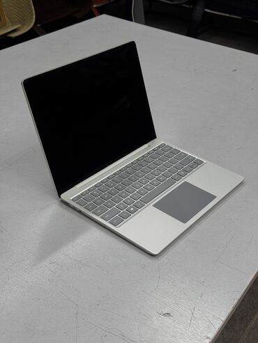 Ноутбуки: Ноутбук, Microsoft Surface, 4 ГБ ОЗУ, Intel Core i5, 13.3 ", Новый, Для работы, учебы, память eMMC
